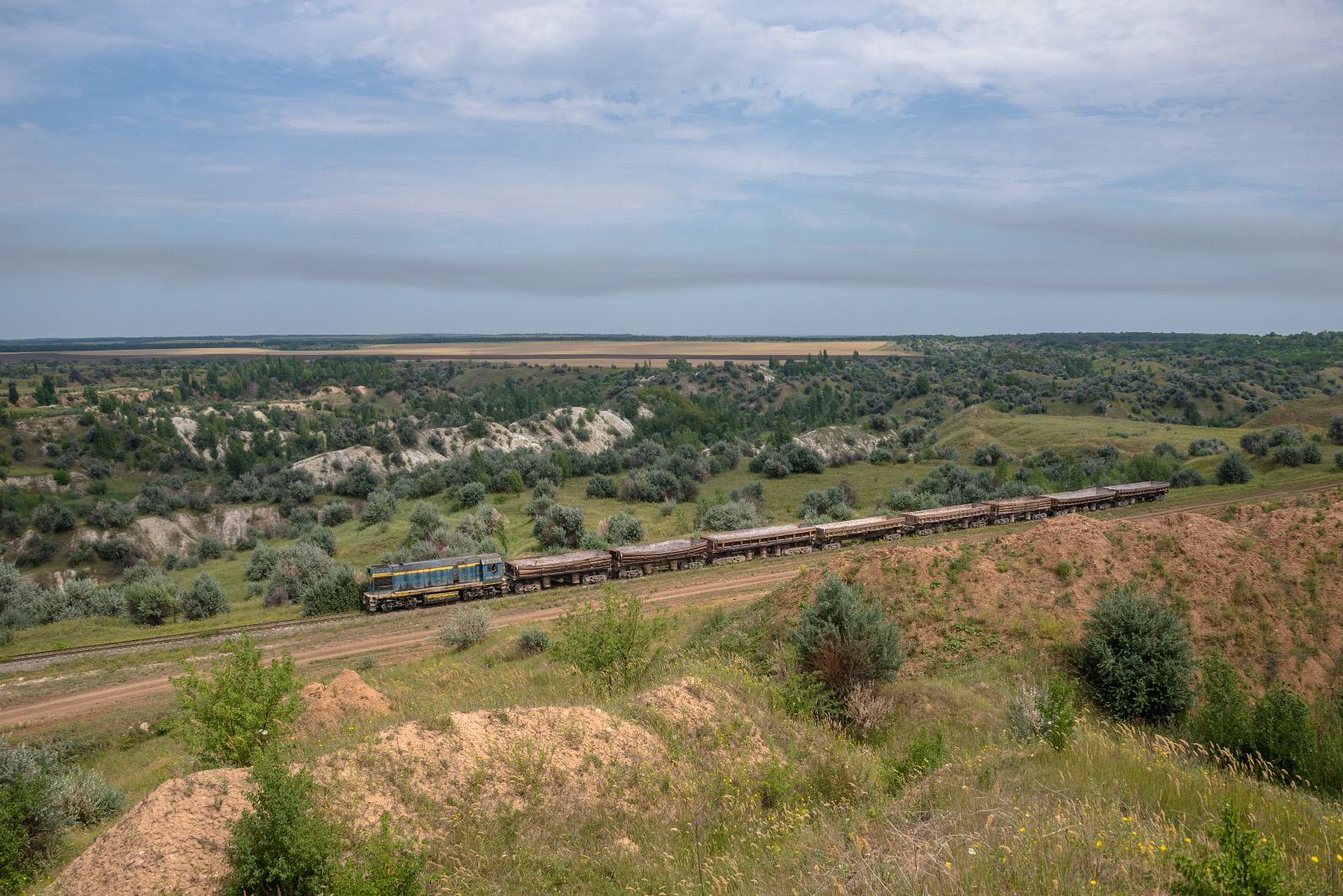 Тепловоз ТГМ6А-1420 на гілці до Північного рудника. Донецька область, Часів Яр