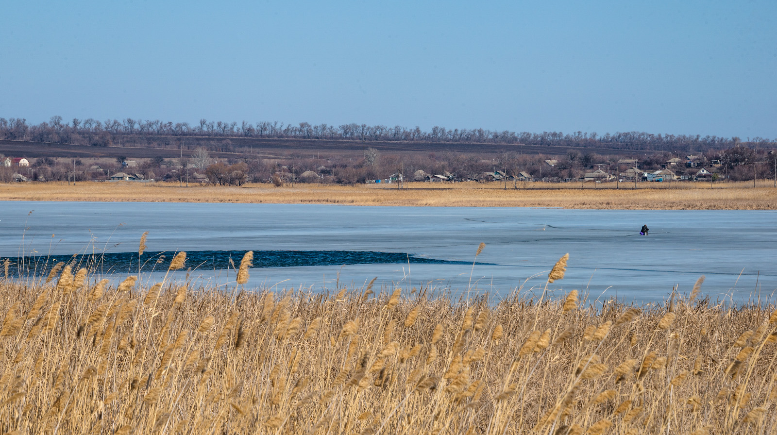 . Донецька область, Лиманський район, узбережжя Оскільського водосховища